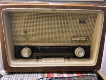Grundik. Radio